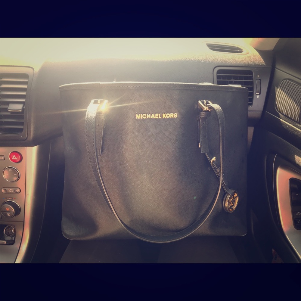 Michael Kors Bag - Picture 1 of 1
